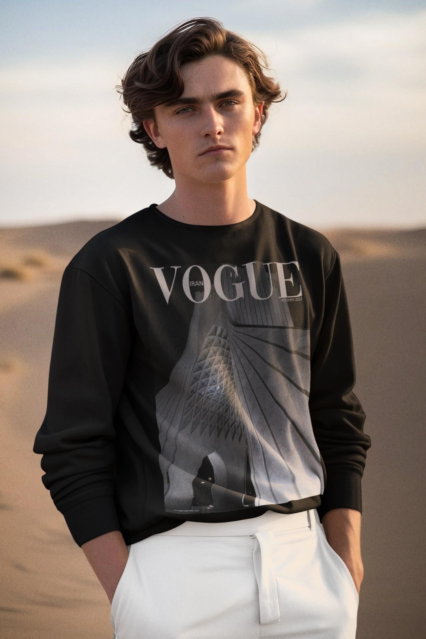 Unisex fleece sweatshirt with Vogue-style Azadi Tower graphic – Veesheh