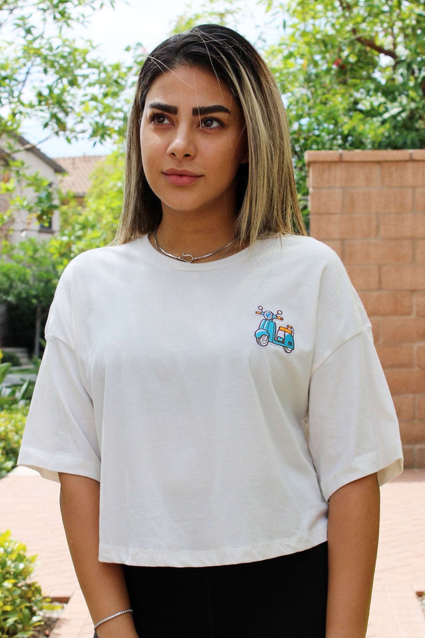 Vespa Vibes T-Shirt – Unisex Retro Scooter Graphic Tee, Vintage Travel Gift