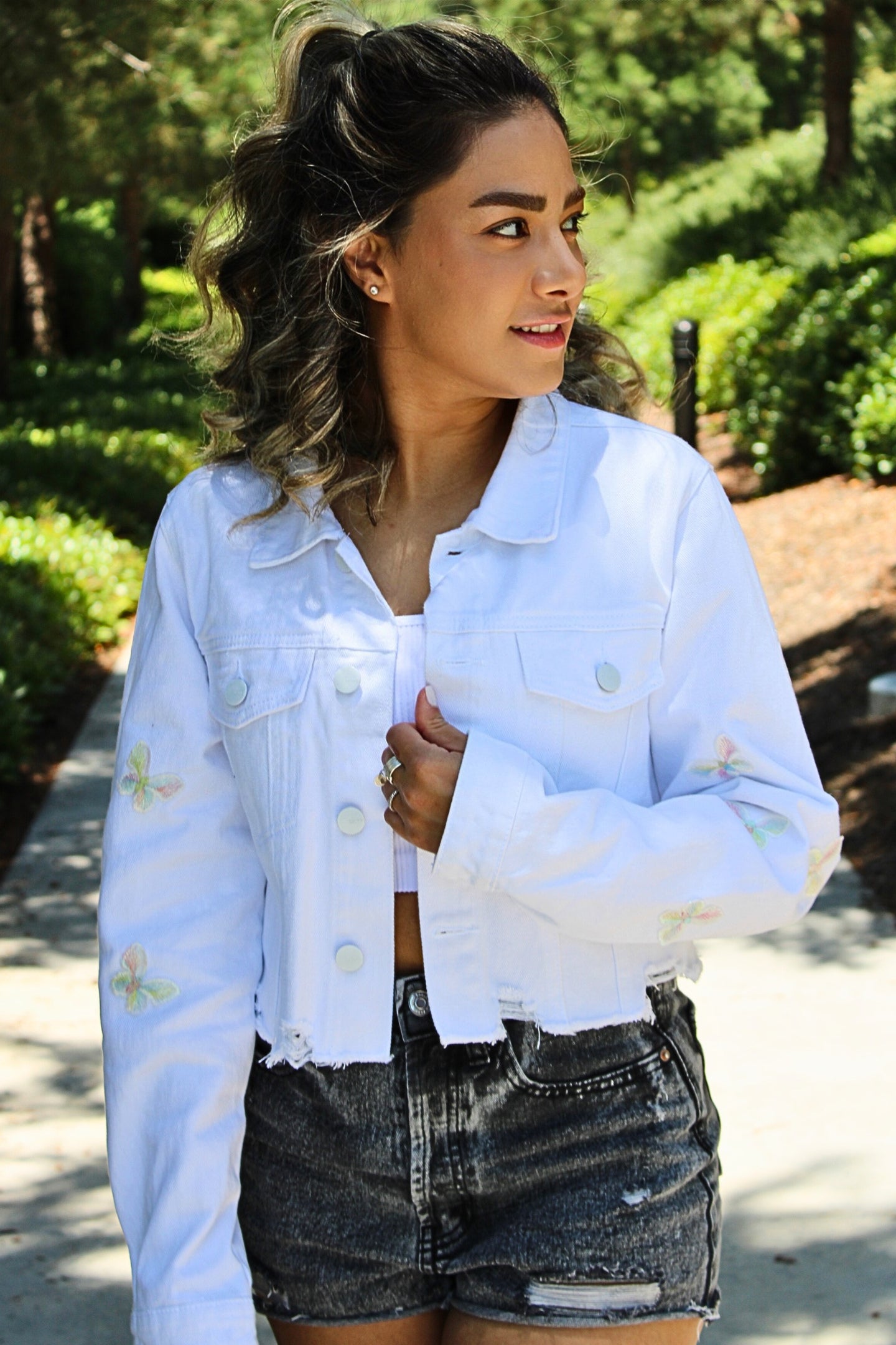 Cropping denim jacket with hand-embroidered rainbow butterflies – Veesheh