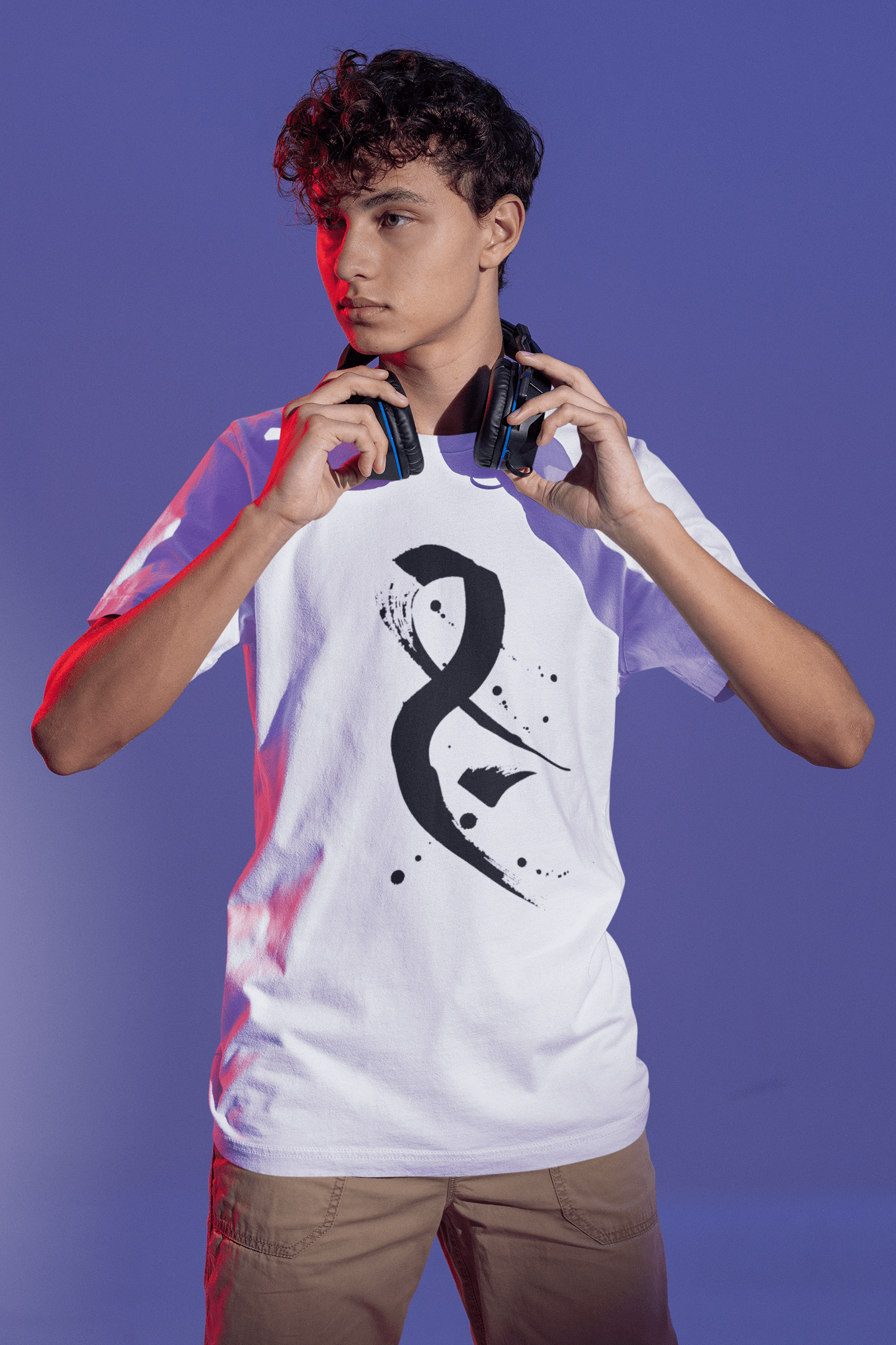 Jim Calligraphy T-shirt - Veesheh