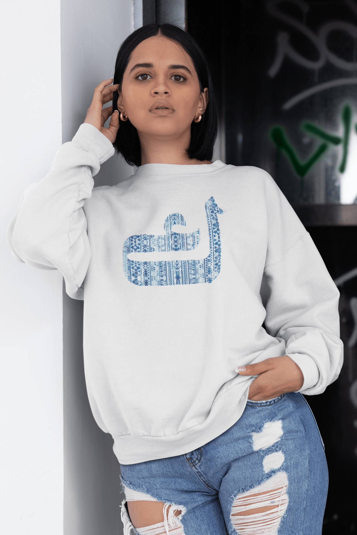 Unisex fleece sweatshirt featuring Farsi alphabet calligraphy – Veesheh