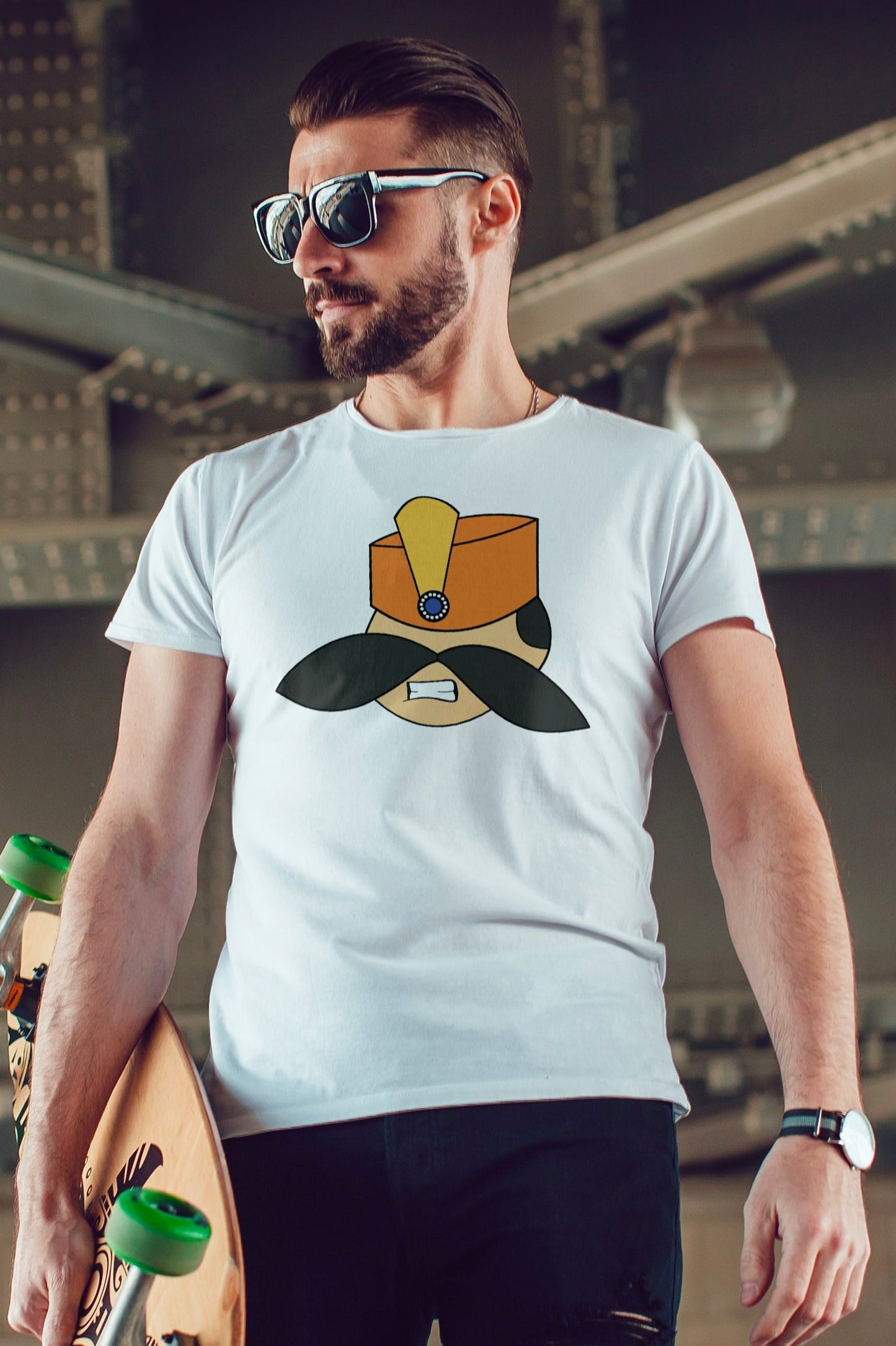 King Naser Persian Design T-shirt - Veesheh