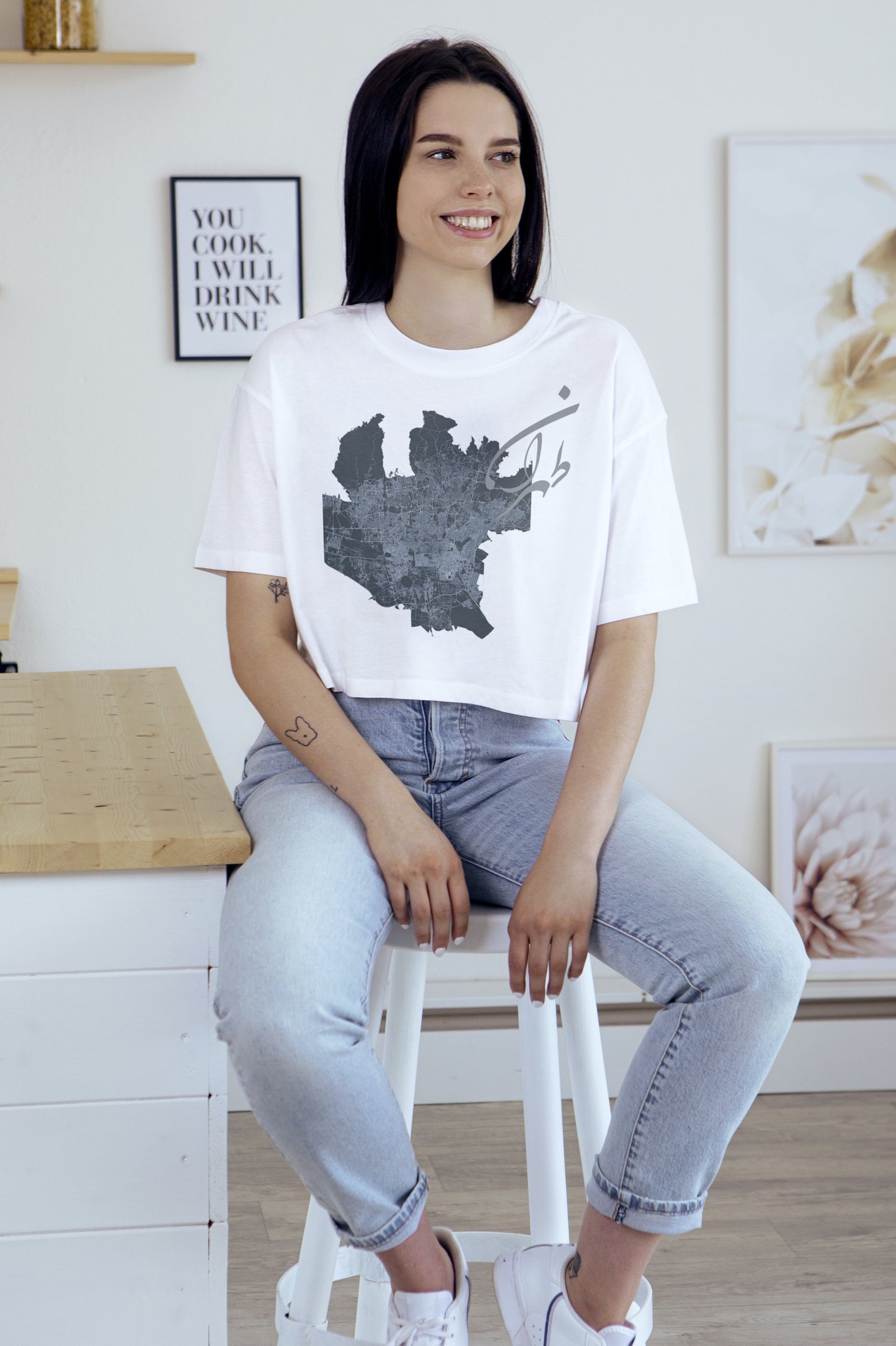Model wearing Tehran Area Map T-shirt, classic unisex fit – Veesheh